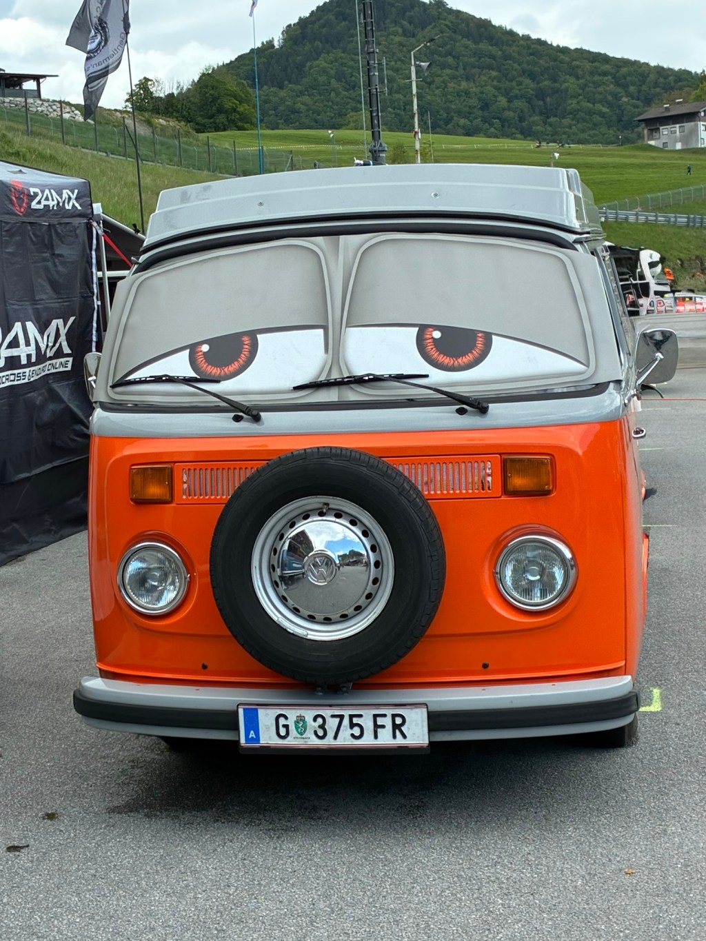 Bullis statt Boliden – 75 Jahre Kult auf dem&nbsp;Salzburgring