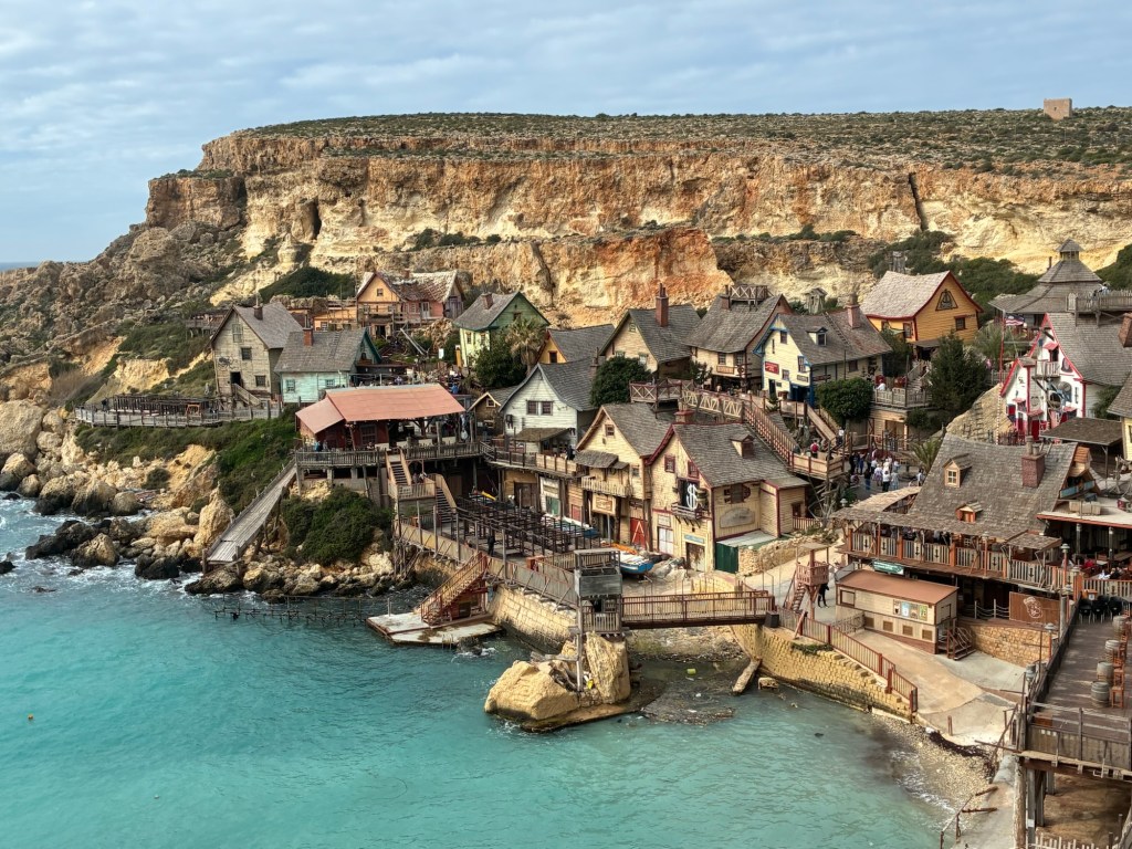 Vom Filmset zum Funpark: die Geschichte von Popeye Village & Rooftop in&nbsp;Valletta